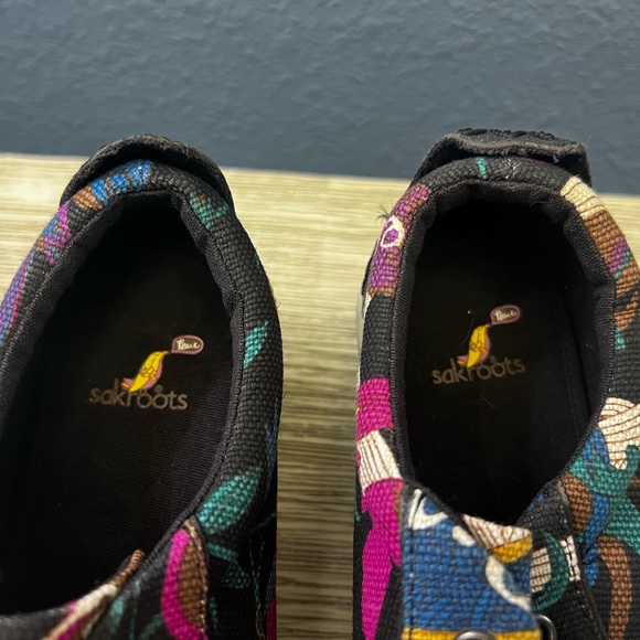 Sakroots Multicolor Slip-On Sneakers - Picture 5 of 7